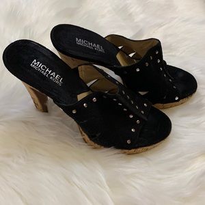 MICHAEL MICHAEL KORS SUEDE WITH SILVER STUDS AND CORK HEELS